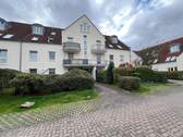 Wohngebäude - Charmante 2-Zimmer Wohnung mit Terrasse in Dresden Weißig
