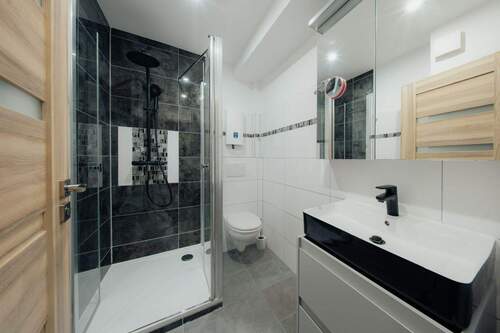 Bad - 3 Zimmer Etagenwohnung zum Kaufen in Leverkusen