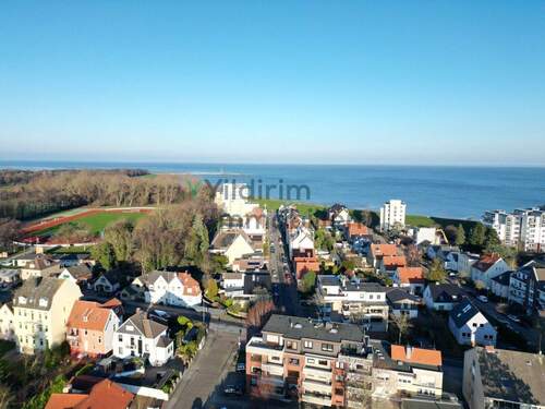 Prespektive - Großzügige 4-Zimmer-Etagenwohnung mit zwei Balkonen in Meeresnähe von Cuxhaven