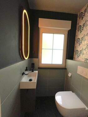 Bild 2 - 6 Zimmer Doppelhaushälfte zum Kaufen in Essen