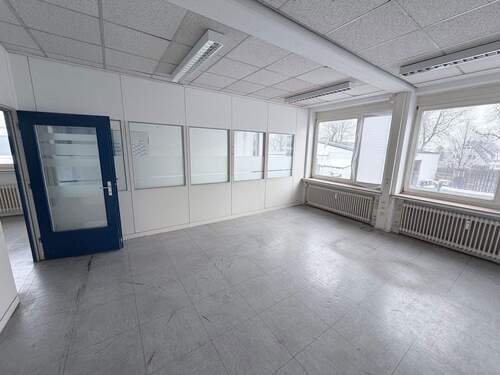 Grossraumbüro 145 - Büro mit 14,00 m&sup2; in Bremen zur Miete