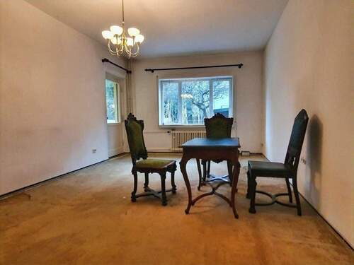 Wohnzimmer - 2 Zimmer Etagenwohnung zum Kaufen in Berlin