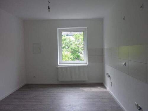 Wohnküche - Etagenwohnung mit 50,00 m&sup2; in Düsseldorf zur Miete