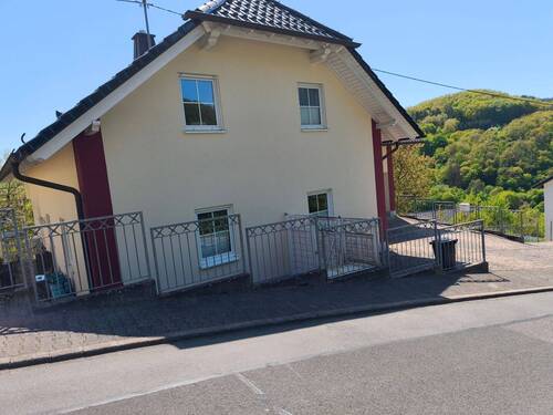 Jost M..jpg - 9 Zimmer Einfamilienhaus in Fischbach