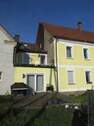 Außenansicht 2 - Charmantes Mehrfamilienhaus mit privater Erbpacht - Wohnen im Grünen mit Pferdehaltung