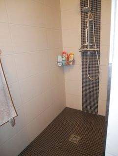 Große Dusche - 