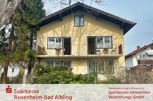 Ansicht - Wohnen im Zweifamilienhaus - 320.000,00&nbsp;EUR Kaufpreis, ca.&nbsp; 105,00&nbsp;m&sup2;&nbsp;Wohnfl&auml;che