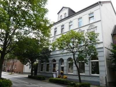 Straßenansicht 1 - 