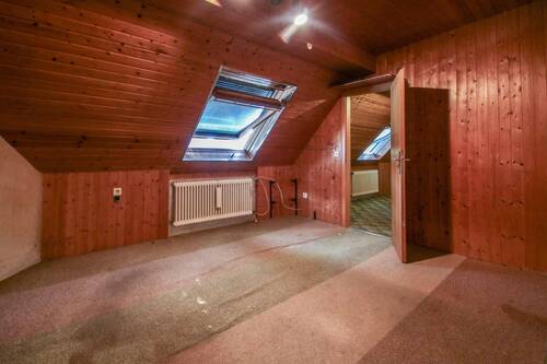 Schlafzimmer Dachgeschoss Anbau - 