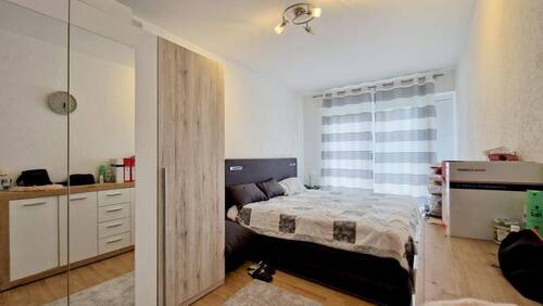 Schlafzimmer II (1. OG) - 