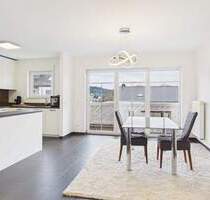 DIREKTE GRENZE L-REMICHL-SCHENGEN: GEPFLEGTE 3ZKB WOHNUNG MIT CARPORT IN PERL-BESCH! - Perl / Besch