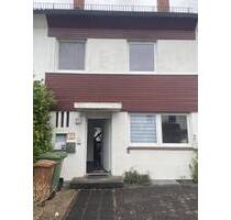 RMH in guter Wohngegend - 1.500,00&nbsp;EUR Kaltmiete, ca.&nbsp; 120,00&nbsp;m&sup2;&nbsp;Wohnfl&auml;che in Schwabach (PLZ: 91126) Wolkersdorf