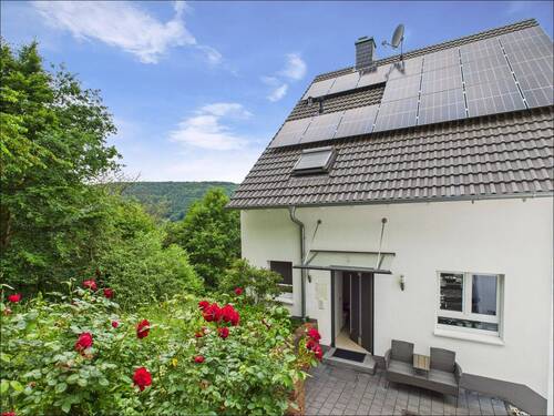 Außenansicht - 7 Zimmer Einfamilienhaus zum Kaufen in Miltenberg
