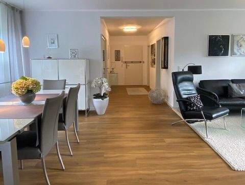 4Wohn-Essbereich - Etagenwohnung mit 94,00 m² in Köln / Rodenkirchen zum Kaufen