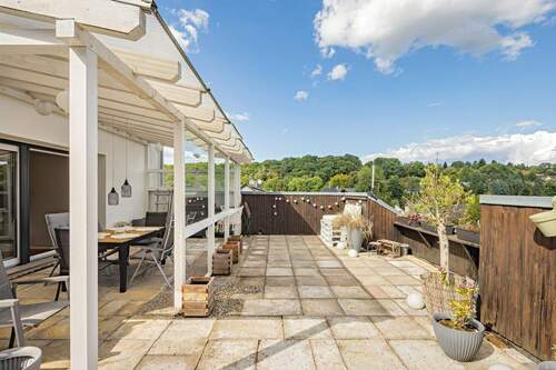 Dachterrasse - 4 Zimmer Mehrfamilienhaus, Wohnhaus in Witten