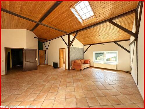 WE 3 Dachgeschoss Mitte Wohnzimmer - 