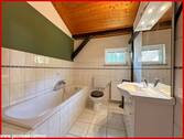 WE 3 Dachgeschoss Mitte Bad - 