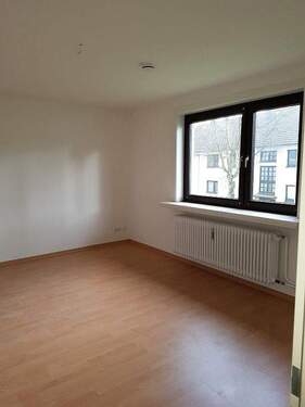 Wohnzimmer.jpg - 1 Zimmer Etagenwohnung in Pinneberg