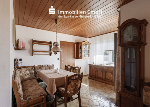 Wohn- und Esszimmer - 