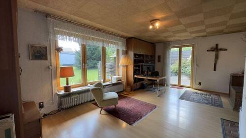 Wohnzimmer im EG 1 - 