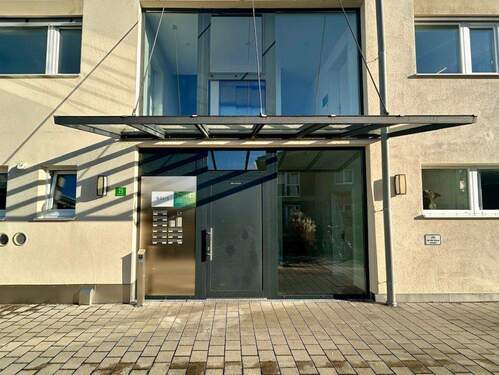 Eingang - Büro in Bernau