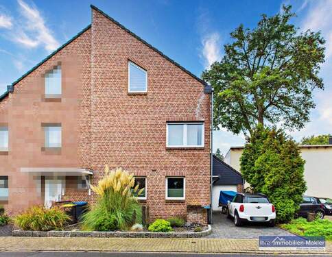 Ansicht Haus - 5 Zimmer Doppelhaushälfte zum Kaufen in Herne