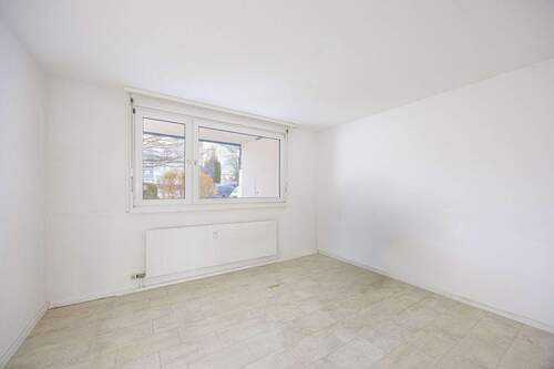 Schlafzimmer - 4 Zimmer Etagenwohnung in Bietigheim-Bissingen