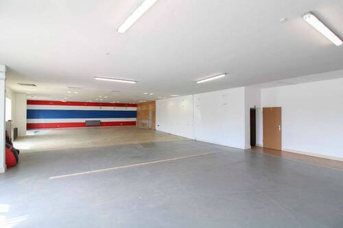 Halle - Halle in Adendorf