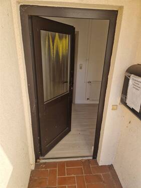 Eingang - 2 Zimmer Etagenwohnung zur Miete in Börnsen