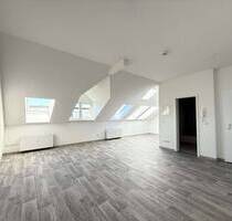 Ein Rückzugsort mit Style - Einziehen und Wohlfühlen unterm Dach ! Zentrums- und Bahnhofsnähe im Altstadtkiez Altbere... - Frankfurt (Oder)