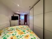 Schlafzimmer UG - 