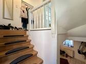 Treppenhaus EG zu UG - 