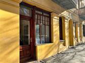 Eingangsbereich Straße - 4 Zimmer Büro zum Kaufen in Berlin