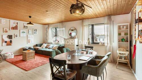 1. OG Wohnzimmer 1 - 