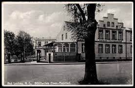 alte Straßenansicht - 1 Zimmer Mehrfamilienhaus, Wohnhaus zum Kaufen in Luckau