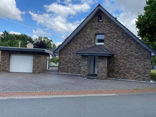 Bild 1 - -- Bereits erfolgte Kernsanierung -- Freistehendes EFH mit Garage in Löhne-Gohfeld