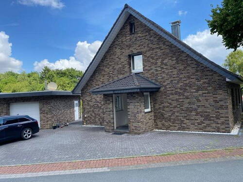 Eingangsbereich - Einfamilienhaus mit 141,00 m² in Löhne zum Kaufen