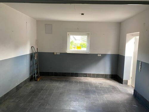 Garage - 