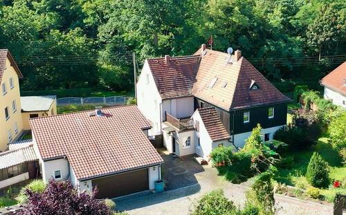Luftbildaufnahme - 6 Zimmer Doppelhaushälfte zum Kaufen in Radebeul