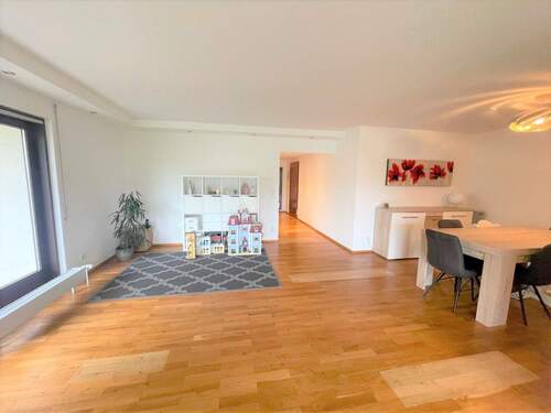 Wohnen- Essen - Terrassenwohnung mit 139,00 m² in Aalen zum Kaufen