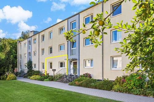 Frontansicht - 3 Zimmer Etagenwohnung zum Kaufen in Ammersbek / Lottbek