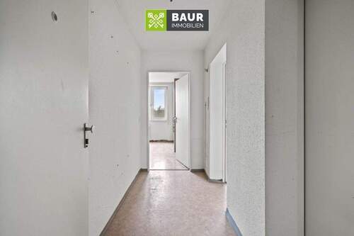 Flur - Etagenwohnung mit 44,00 m&sup2; in Friedrichshafen zum Kaufen