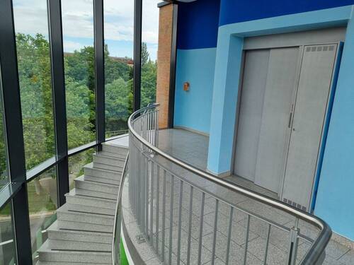 Aufzug - Büro zur Miete in Erfurt