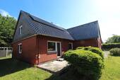 . - Mehrfamilienhaus, Wohnhaus mit 184,00 m&sup2; in Leck zum Kaufen