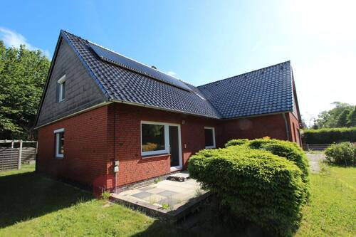 . - Mehrfamilienhaus, Wohnhaus mit 184,00 m&sup2; in Leck zum Kaufen