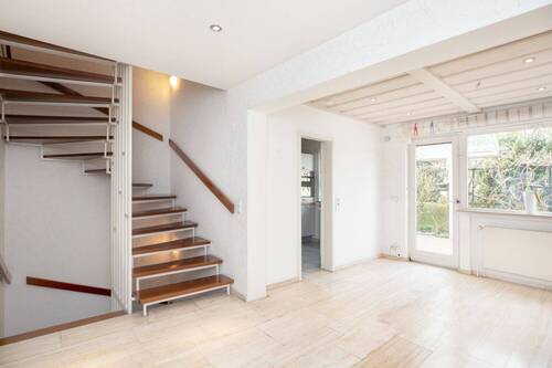 Essbereich - Doppelhaushälfte mit 149,60 m&sup2; in Dreieich / Götzenhain zum Kaufen