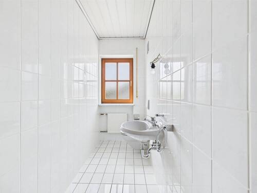 WC - 