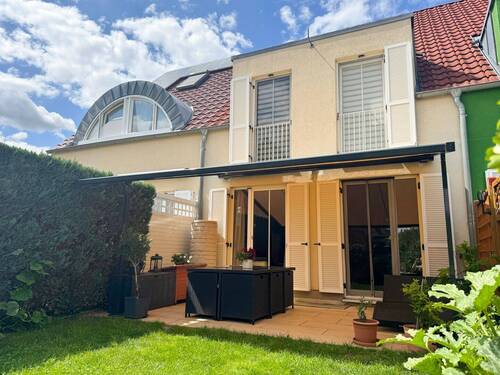 Schatten auf der Terrasse - 