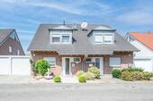 WWW.BOUWENS.DE - 5 Zimmer Doppelhaushälfte zum Kaufen in Wassenberg / Myhl