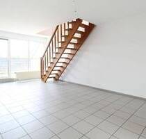 Zwei Ebenen, viele Möglichkeiten - Maisonette mit Entwicklungschance in Mönchengladbach-Holt